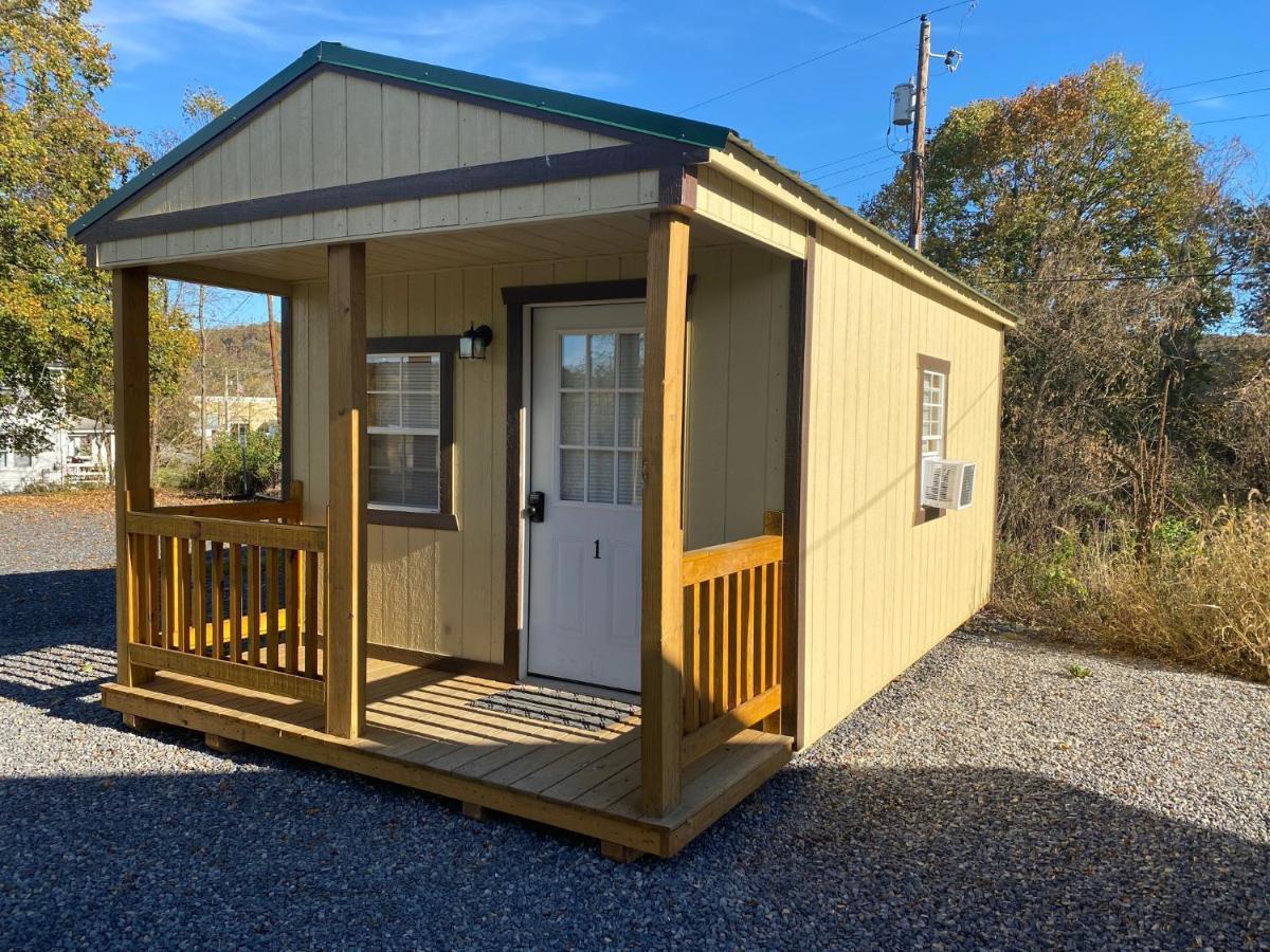 Canal Cabins Paw Paw Exterior photo
